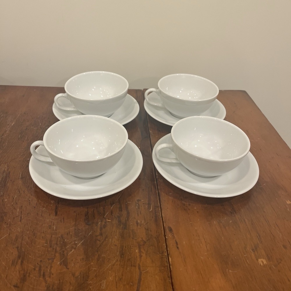 Pillivuyt Coupe White Porcelain Cups & Saucers Set  of 4 Made In France MINT